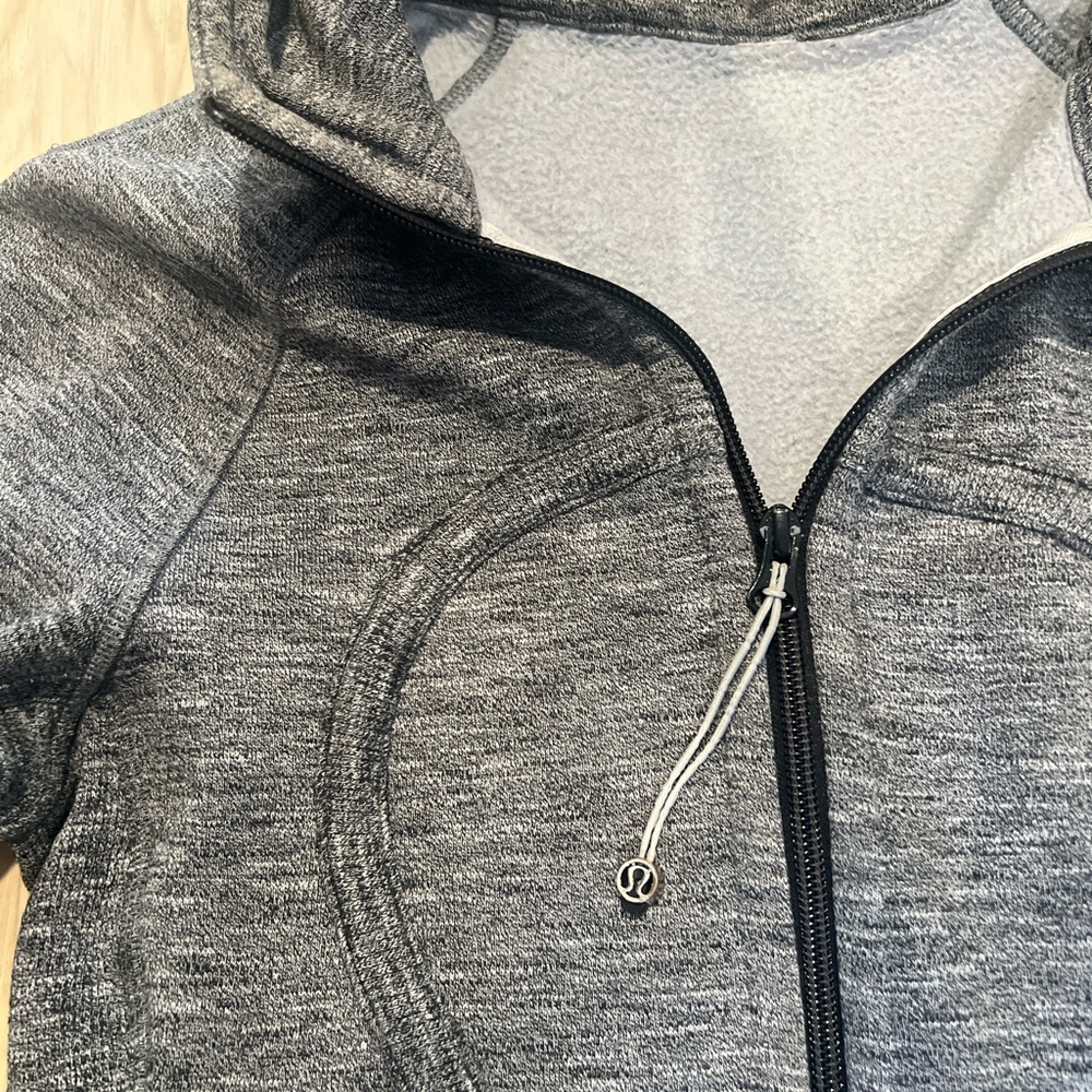 Lululemon Scuba Hoodie Jacket in Deep Coal Silver Spoon Slub Salt & Pepper 8 - Picture 4 of 7